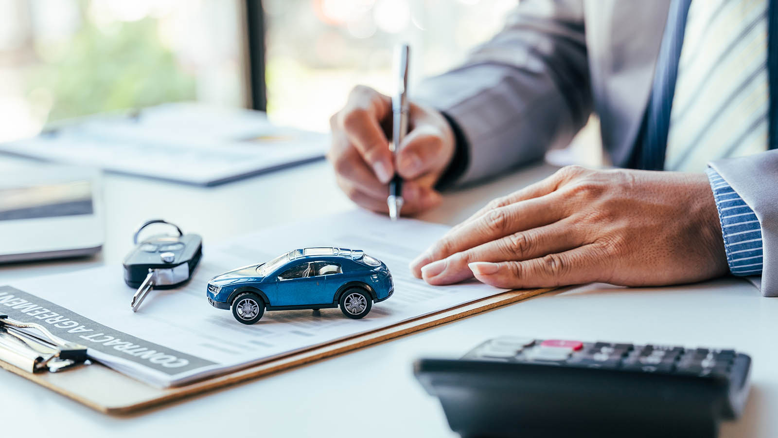 ОРЕНДА ТА ПРОКАТ АВТО В УКРАЇНІ - Прокат автомобілів для бізнесу та корпоративних клієнтів по всій Україні